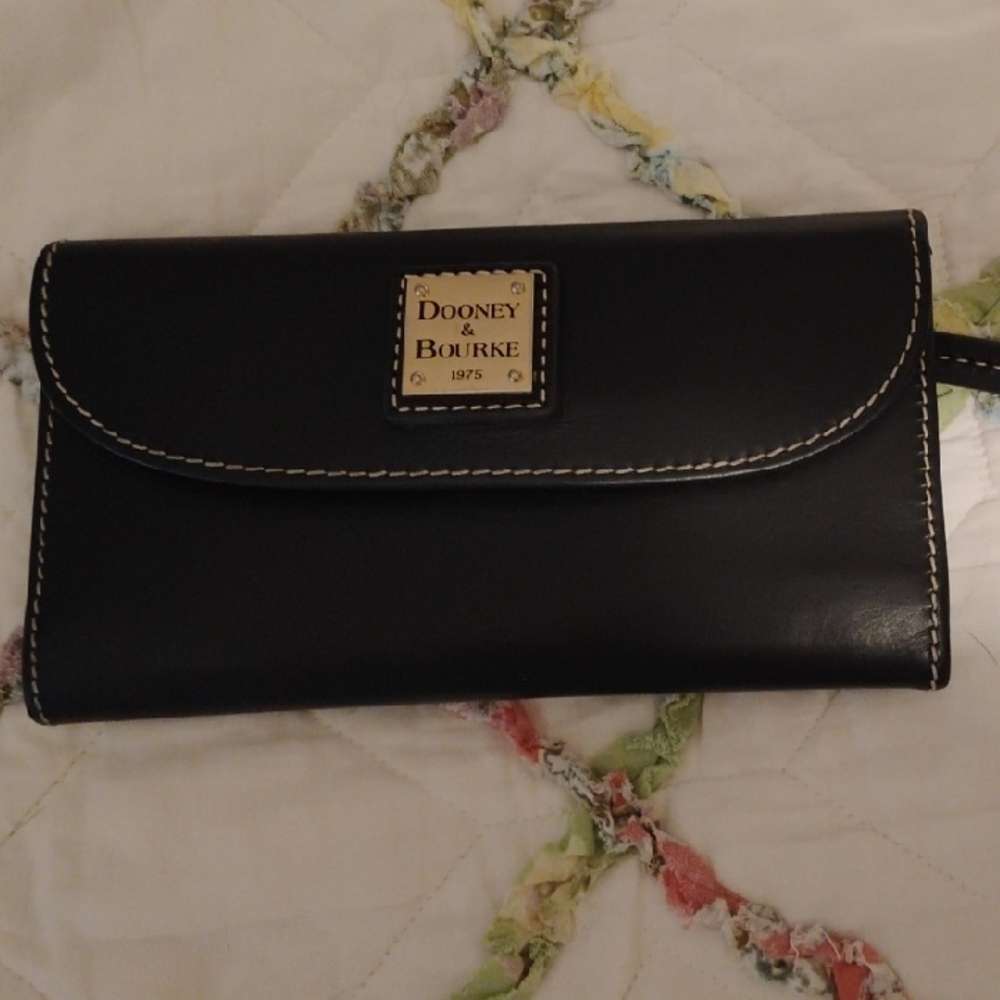 Dooney & Bourke Black Leather Clutch